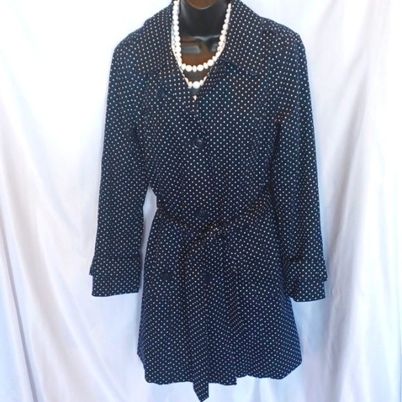 London Fog Women’s Small trench coat, navy blue w/white dots, beautiful details - Picture 1 of 10
